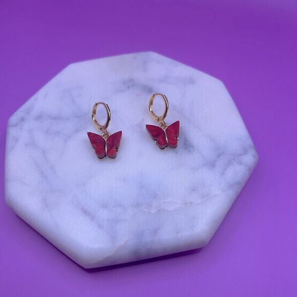 5/$25 Hypoallergenic Acrylic Butterfly Huggie Hoop - Picture 2 of 6